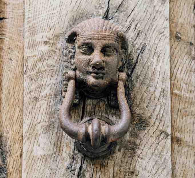 Antique Furniture Hardware Appraiser