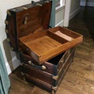 Cedar Trunk Antique Appraisers