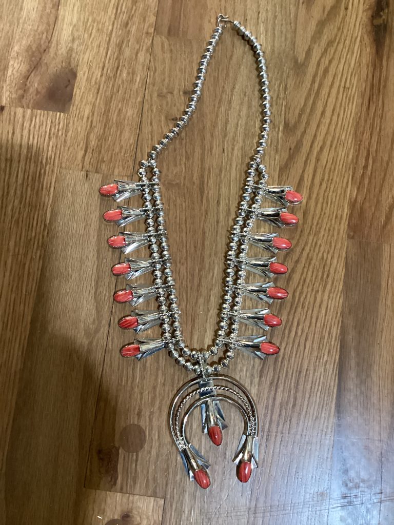 Fun_Lakewood_Estate_Sale_Featured