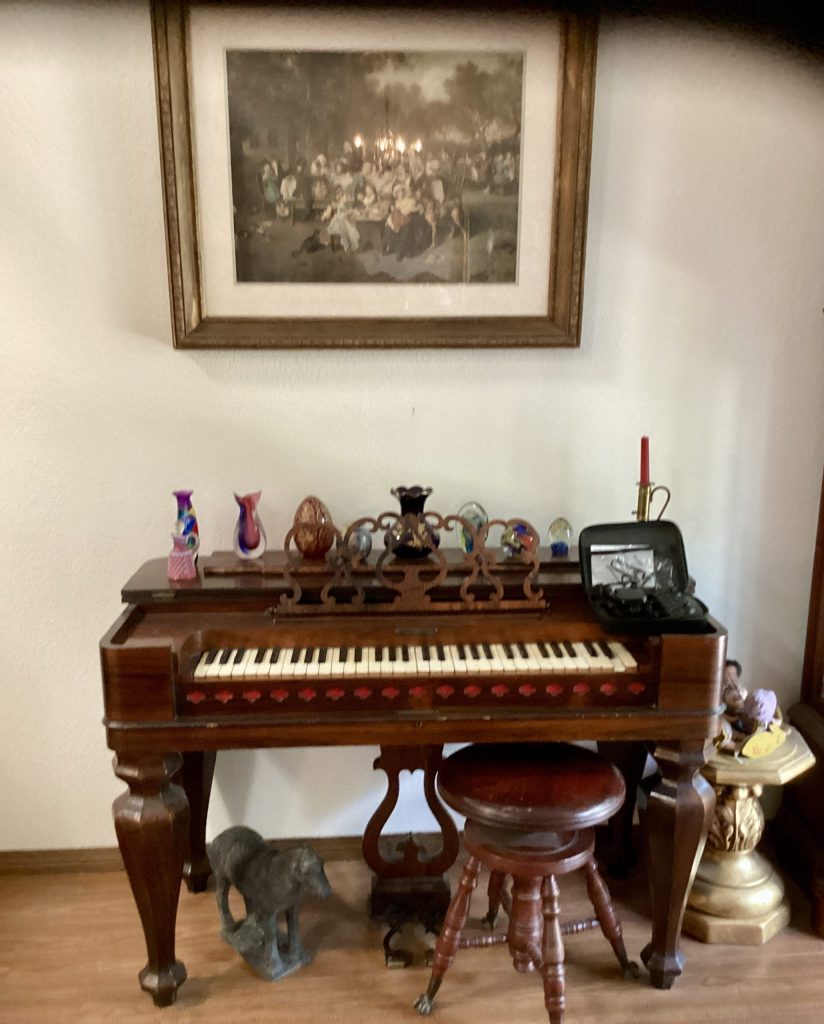 collectibles_electronics_antiques_denver001